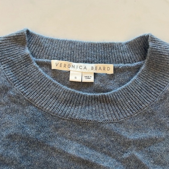 VERONICA BEARD- Blue Sweater - Picture 2 of 7